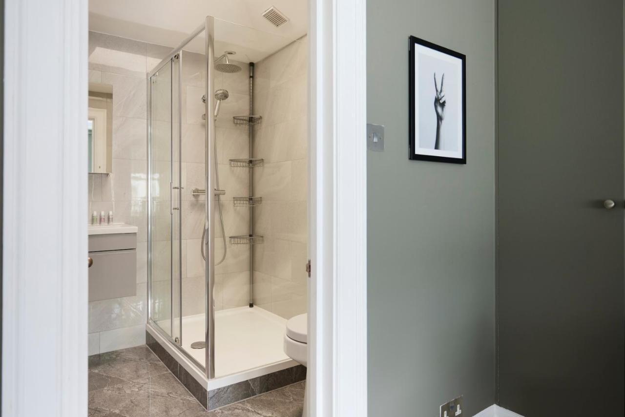 The South Kensington Wonder - Trendy 3Bdr House With Garden Apartman London Kültér fotó